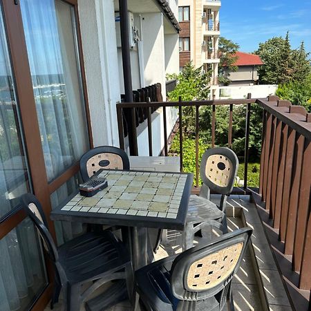 Bademite Apartments Sveti Vlas Eksteriør billede