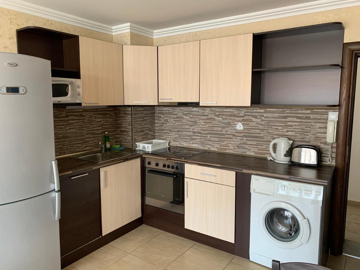 Bademite Apartments Sveti Vlas Eksteriør billede