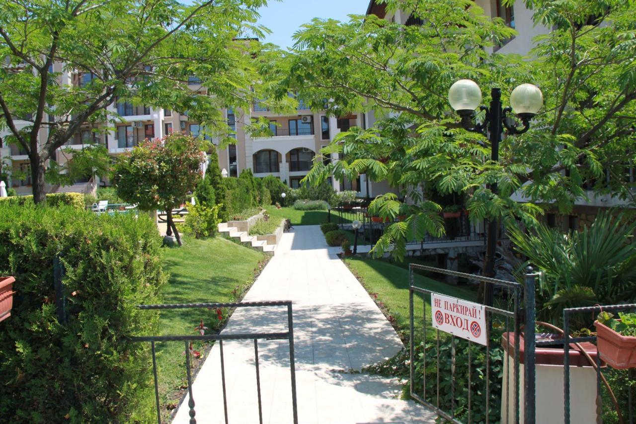 Bademite Apartments Sveti Vlas Eksteriør billede