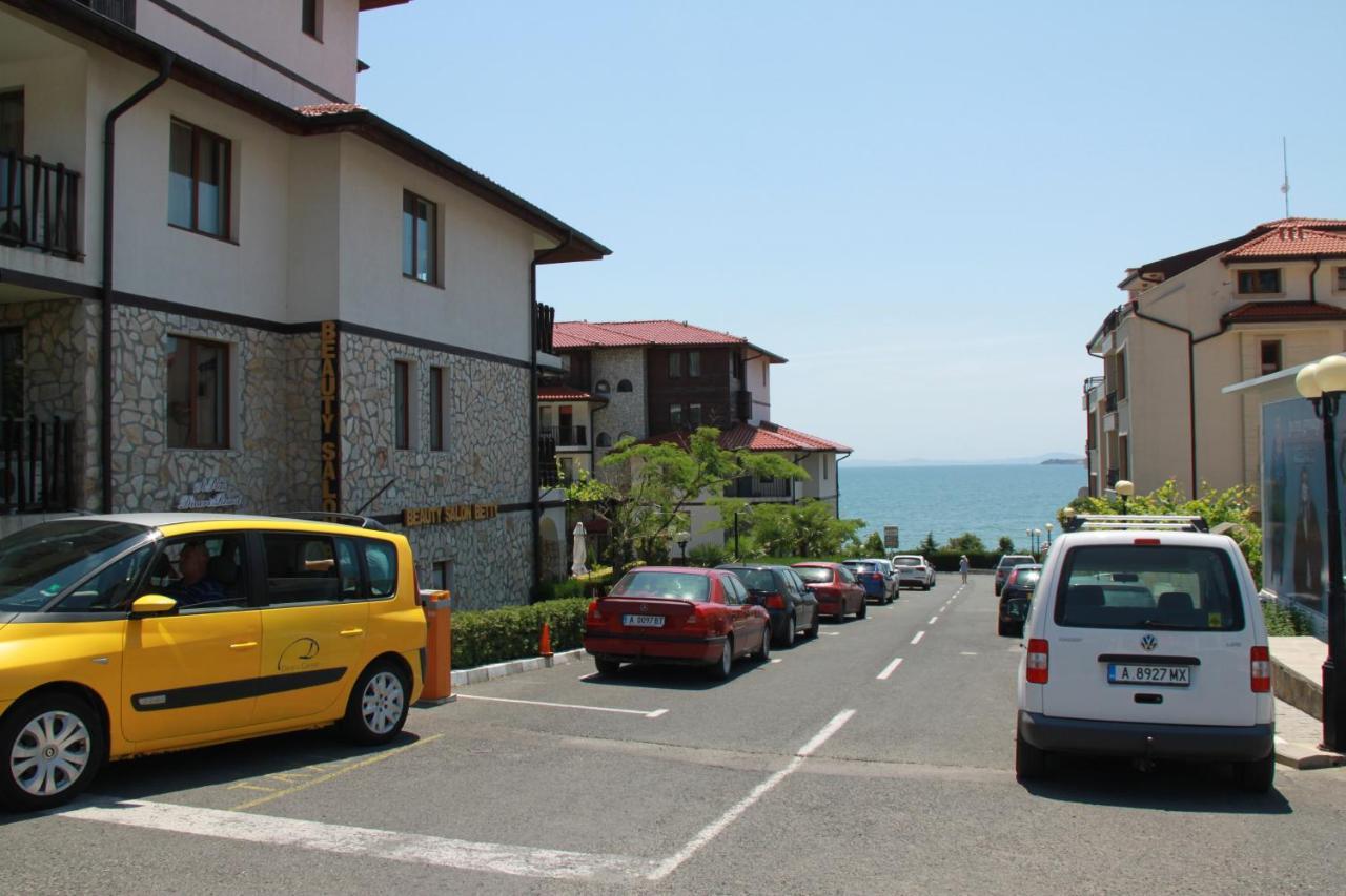 Bademite Apartments Sveti Vlas Eksteriør billede