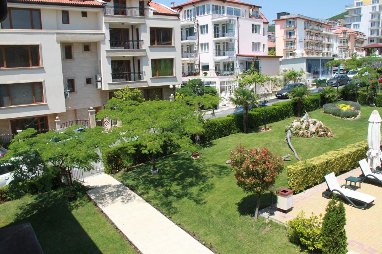 Bademite Apartments Sveti Vlas Eksteriør billede