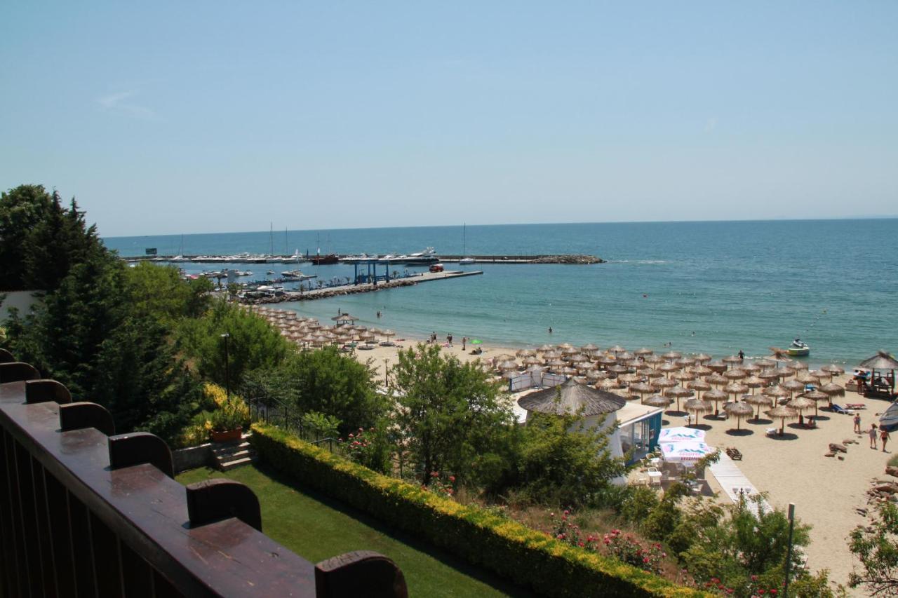 Bademite Apartments Sveti Vlas Eksteriør billede