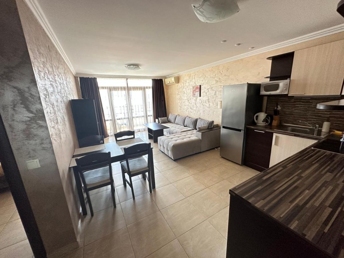 Bademite Apartments Sveti Vlas Eksteriør billede
