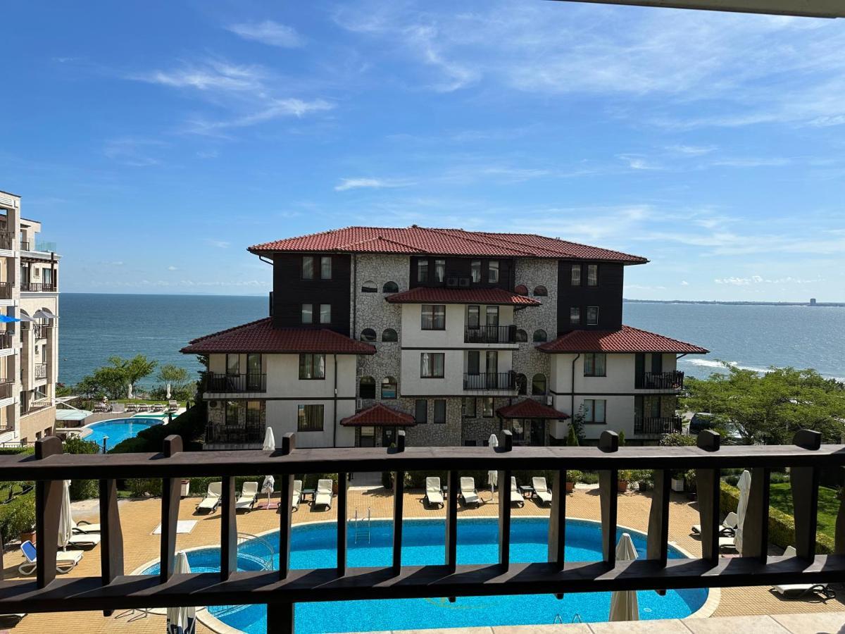 Bademite Apartments Sveti Vlas Eksteriør billede