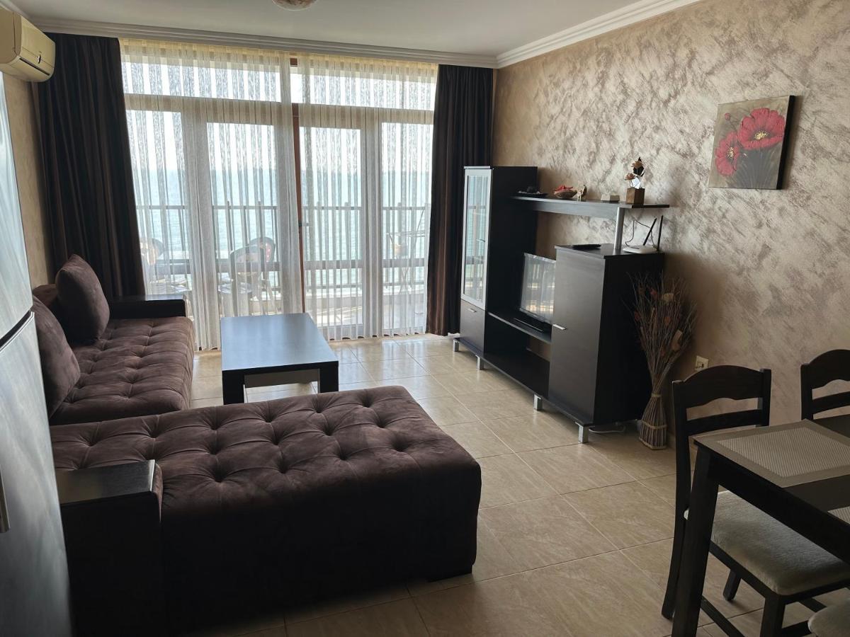 Bademite Apartments Sveti Vlas Eksteriør billede