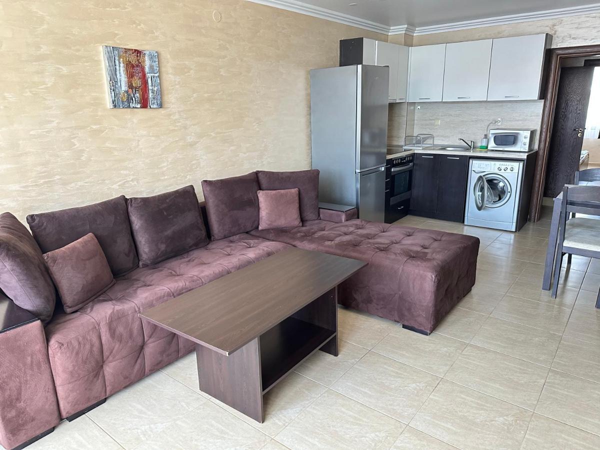 Bademite Apartments Sveti Vlas Eksteriør billede