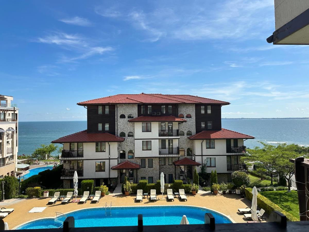 Bademite Apartments Sveti Vlas Eksteriør billede