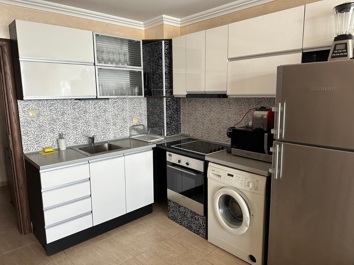 Bademite Apartments Sveti Vlas Eksteriør billede