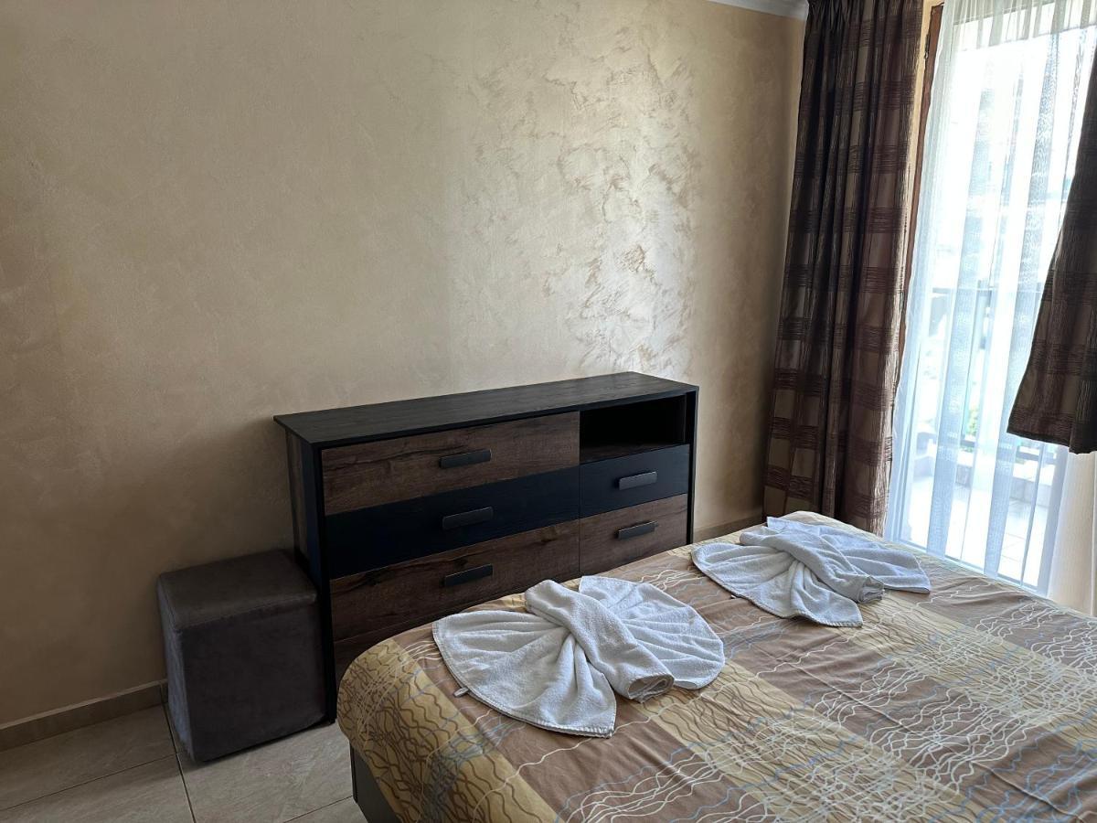 Bademite Apartments Sveti Vlas Eksteriør billede