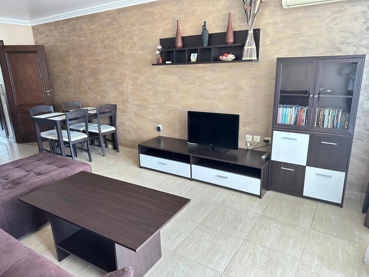 Bademite Apartments Sveti Vlas Eksteriør billede