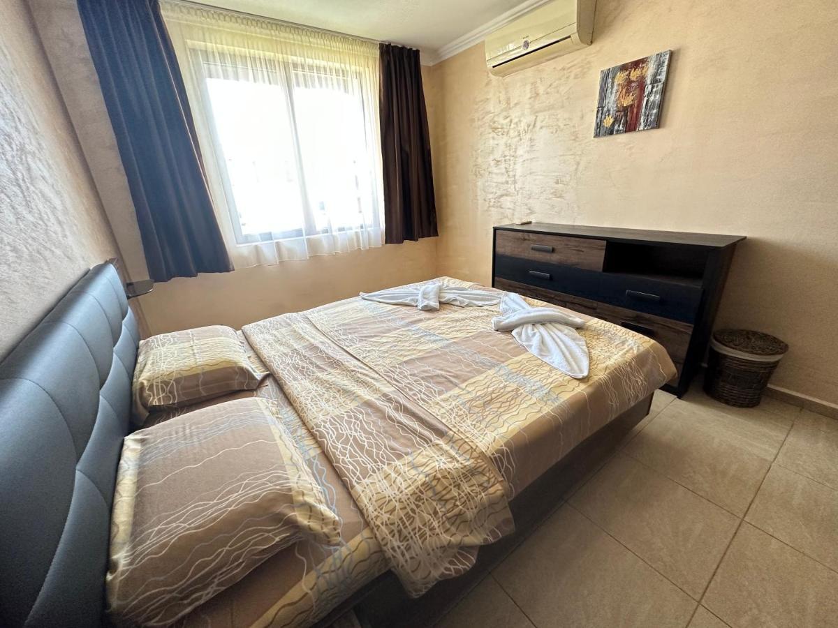 Bademite Apartments Sveti Vlas Eksteriør billede