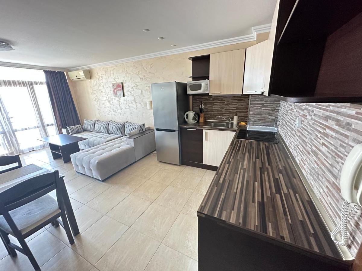 Bademite Apartments Sveti Vlas Eksteriør billede